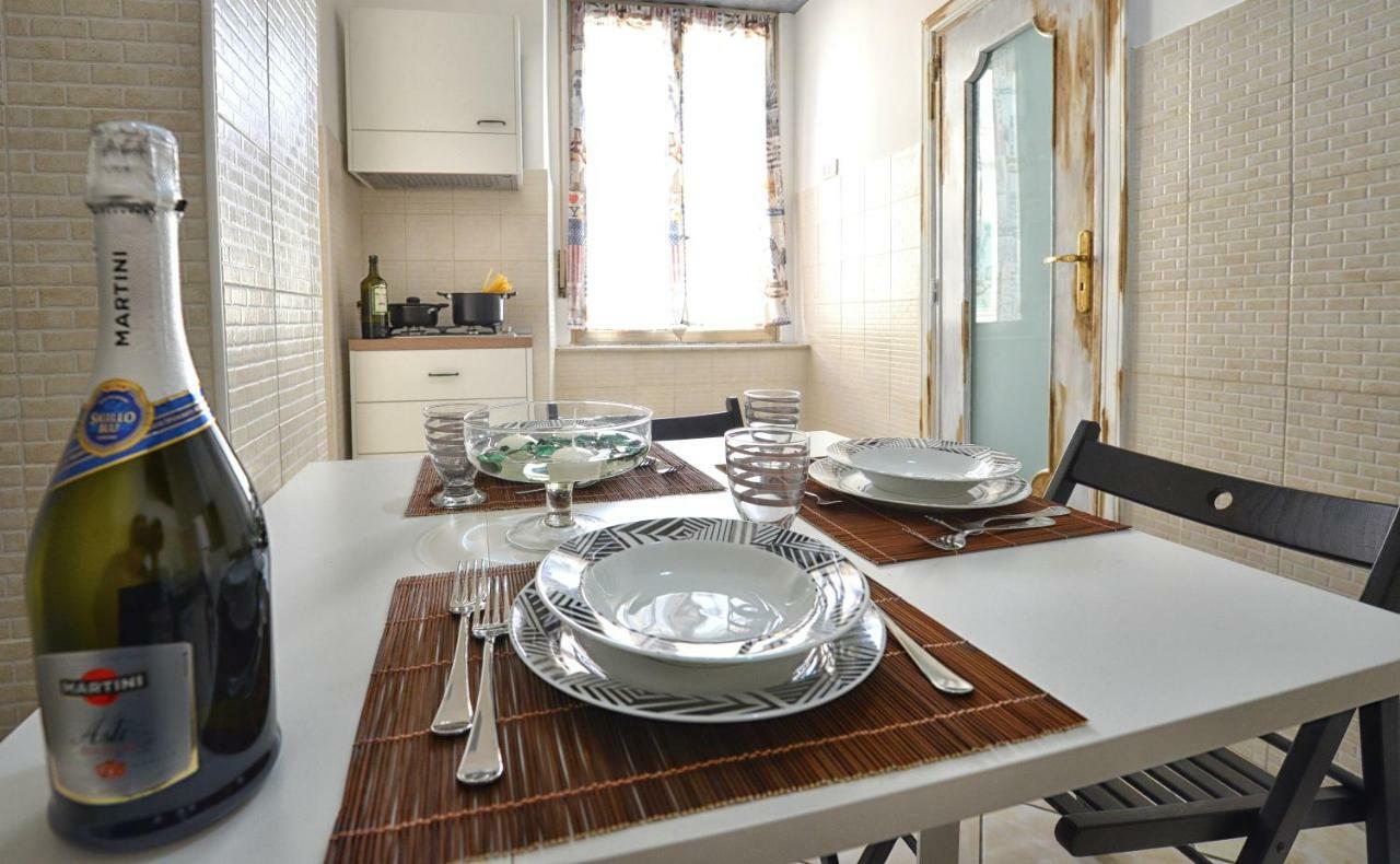 Casa Serena نابولي المظهر الخارجي الصورة