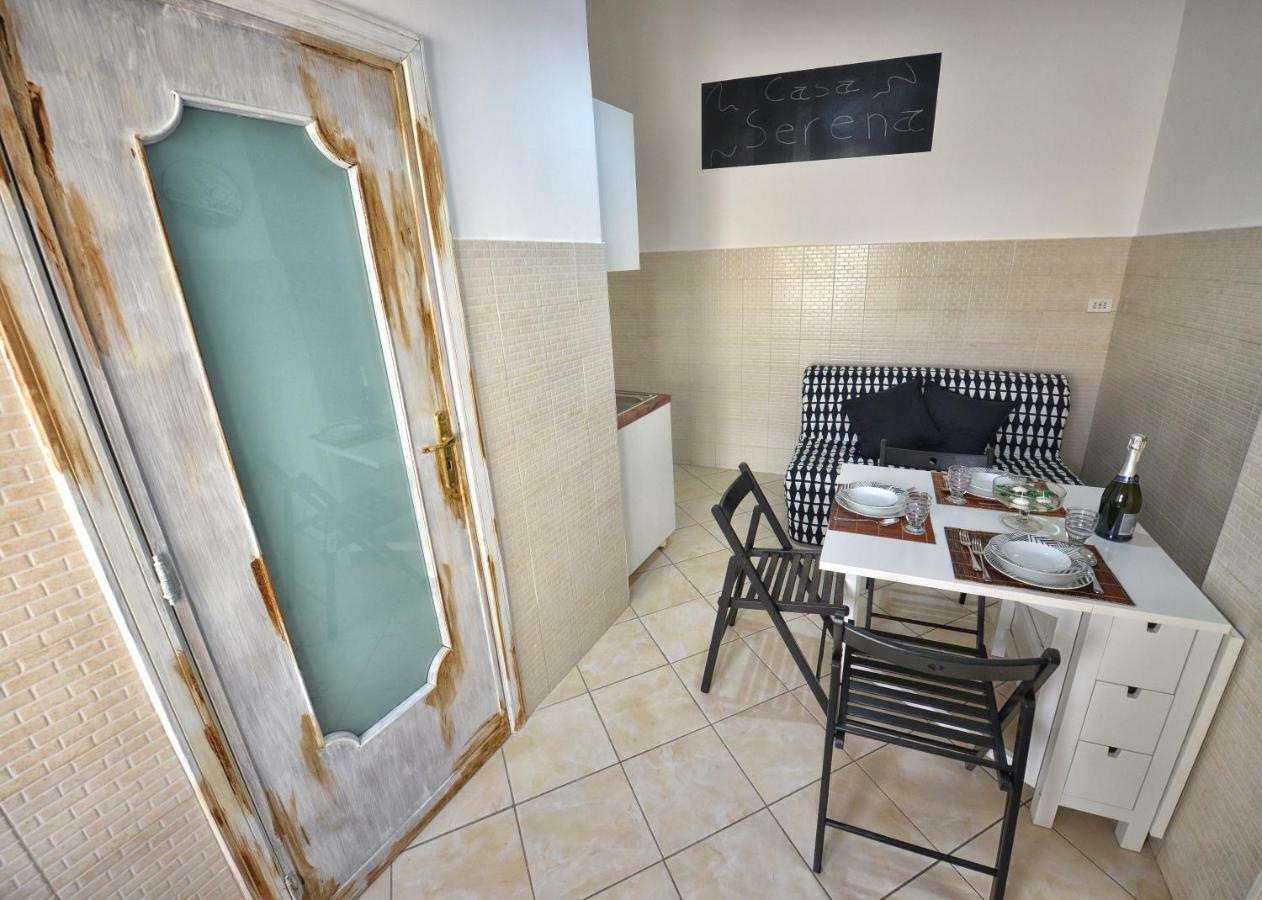 Casa Serena نابولي المظهر الخارجي الصورة