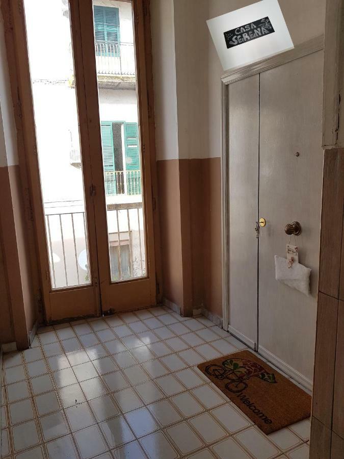 Casa Serena نابولي المظهر الخارجي الصورة