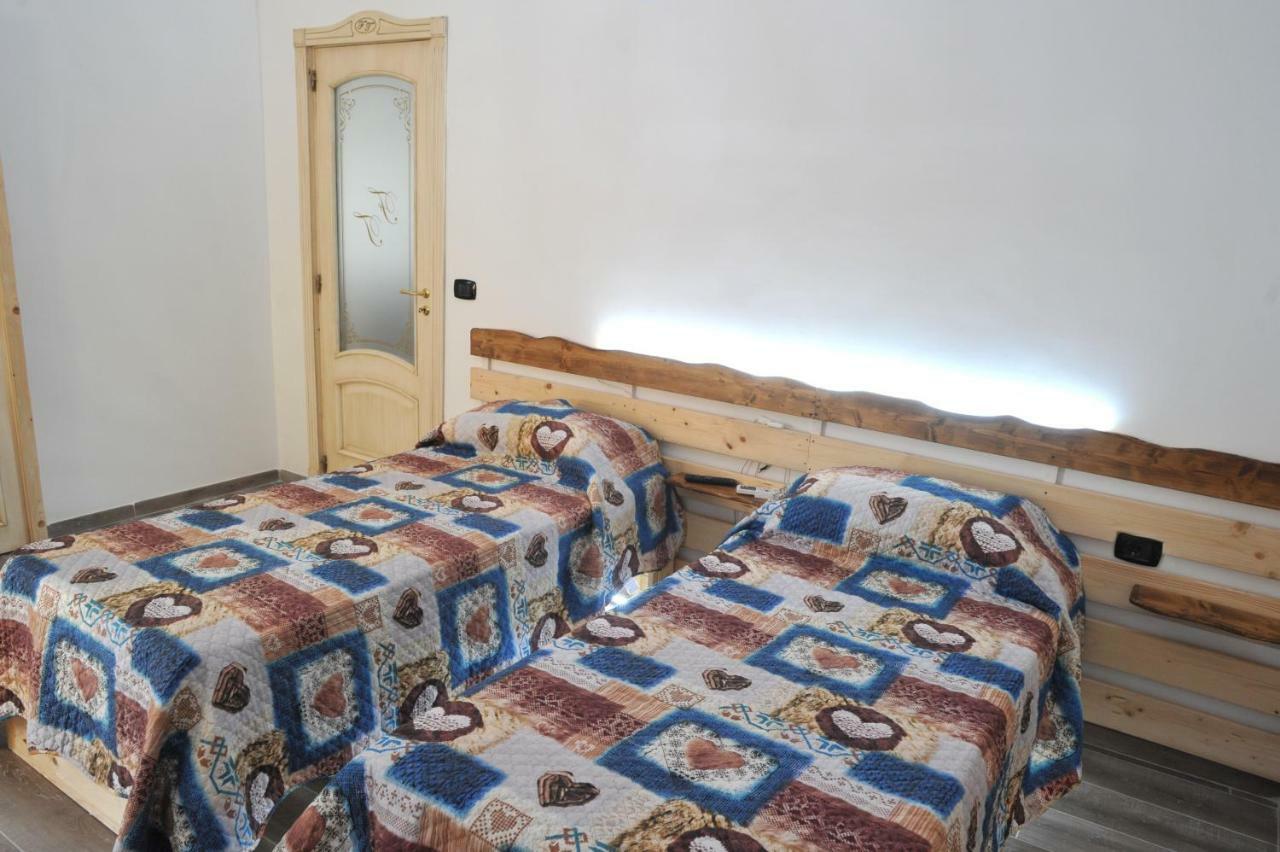 Casa Serena نابولي المظهر الخارجي الصورة